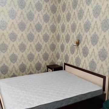 Протасів Яр вул., 8