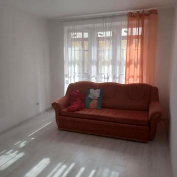 Євгена Коновальця вул., 6