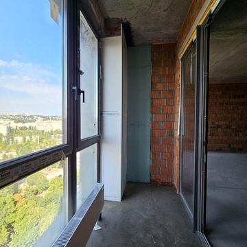 Набережна Перемоги вул., 128