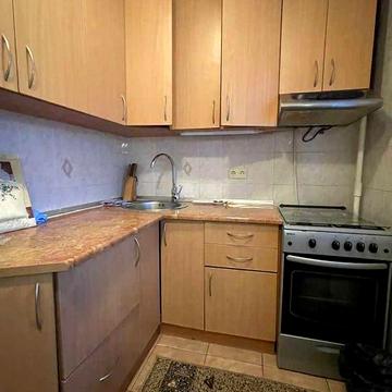 Сдам 1к квартиру жм Тополь 3 ул Паникахи Варус Сич