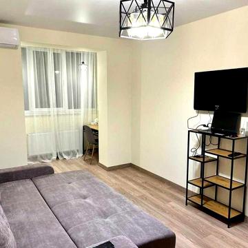 Оренда 1-к квартири на вул. Пулюя