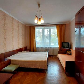 Грибоєдова вул., 14