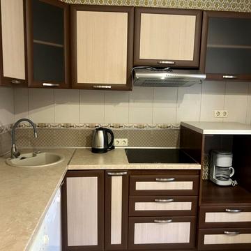 Сержа Лифаря вул. (Олександра Сабурова), 8-А