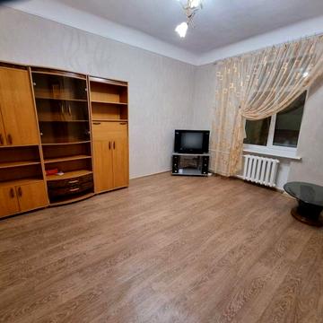 128-ї Бригади Тероборони вул. (Курчатова), 4