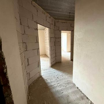 Камянецька вул., 100