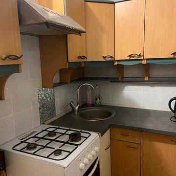 Здам 2-кімнатну квартиру біля м. Героїв Праці (від власника)