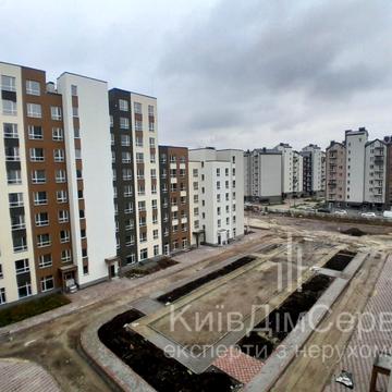 Анатолія Луценка вул., 11/12