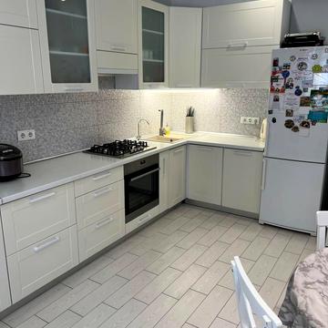 Панаса Мирного вул., 11