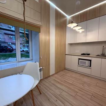 Комерційна вул. (Янова), 2а