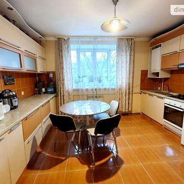 Продаж 4к Квартира Миколи Оводова вулиця