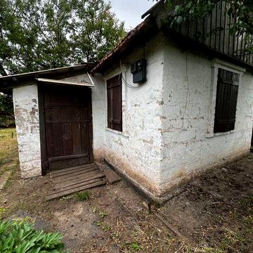 Дача центрально міський район, затишна та близько до площі Визволенн