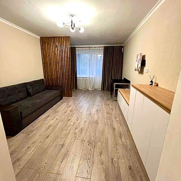 Бородинська вул., 12А