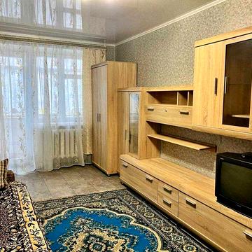 Сдам 2-х комнатную квартиру район "Старого парка"