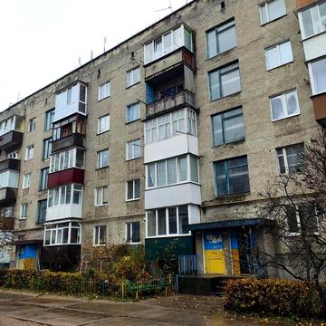 Продається 3-х кімнатна квартира 60м2, 2 поверх, центр міста,