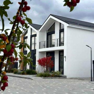 Дуплекс 95 м з 10% першим внеском, до 30 платежів. Інвестуйте вигідно