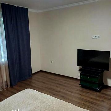 Продаж 2к Квартира Середній провулок