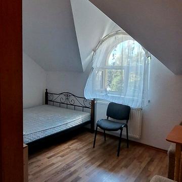 Незалежності України вул., 25