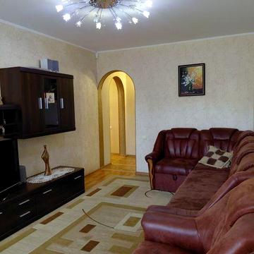 Продаж 4-кімнатної квартири