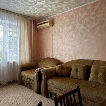 Будівельників вул. (Фрунзе), 28