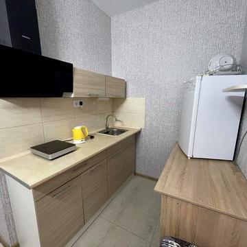 Студія з ремонтом і видом на море