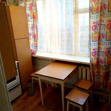 Русанівська набережна,1кімнатна,вікна на канал, метро Лівобережна 15хв