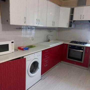 Здам частину будинку