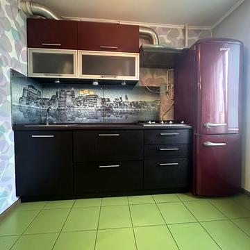 Здолбунівська вул., 3-Б