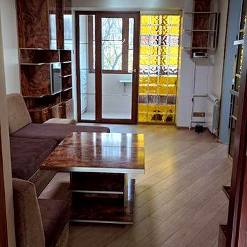 Довготивала оренда 3 кімнатної квартири по вулиці Тарнавського .