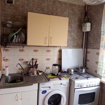 Академіка Павлова вул., 148а