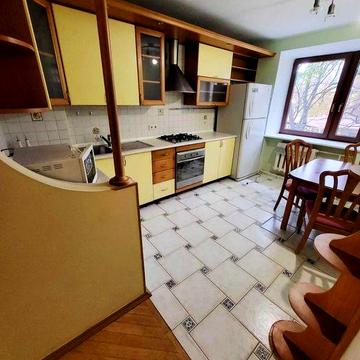 3 - кімнатна квартира Метро Лівобережна 3 хвл пішки Вільна 2 поверх/16