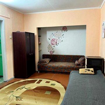 Сдам 1 комнатную квартиру 4 южный