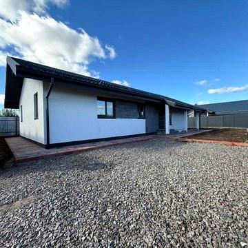 Будинок з БомбоСховищем с. Святопетрівське Без Комісії, Е-Оселя