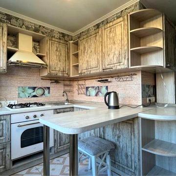 Здам трикімнатну квартиру в оренду в центрі міста Вишневе