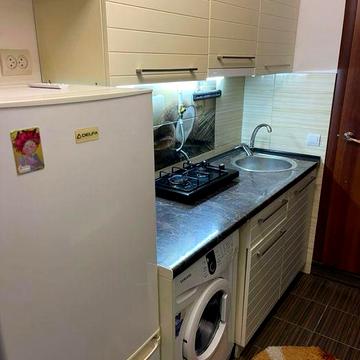 ЦЕНТР! Оренда 1 кімнатної після РЕМОНТУ, ЛЕСІ УКРАЇНКИ, НОВИЙ диван!