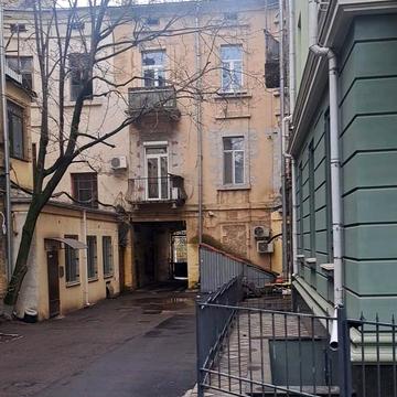 Канатна вул., 17