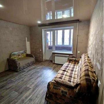 Продам 3х комнатную квартиру в Докучаевском