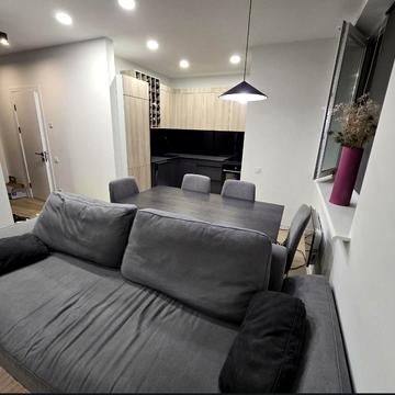 Практична вул., 2