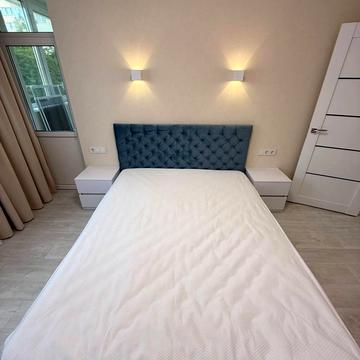 Корсунська вул., 4