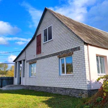 Власник. Продається будинок, м.Мерефа біля 3-ої школи та біля озера.