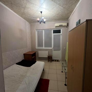 Жамбила Жабаєва вул. (Кузьминська), 22