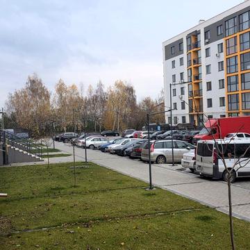 Райдужна вул., 2