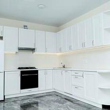 Простора 2 рівнева квартира 3 спальні в ЖК Софія, Молодіжна 7