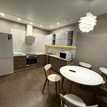 Академіка Шалімова вул. (Героїв Севастополя), 35-А