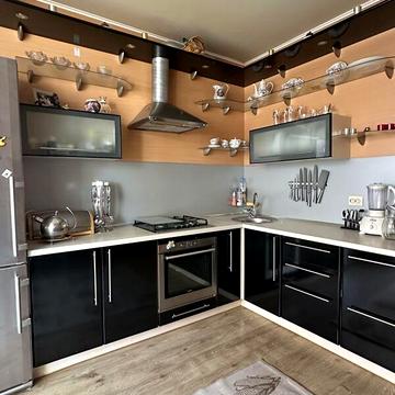 Продаж 2к Квартира Будівельників (Грузевиця-2) вулиця