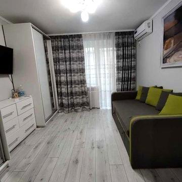 Продається 2-кімн квартира з ремонтом і меблями на вул. Узбецька