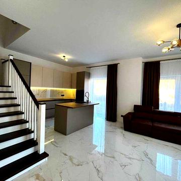 Продається котедж у Брюховичах, вул. Під Осовою.