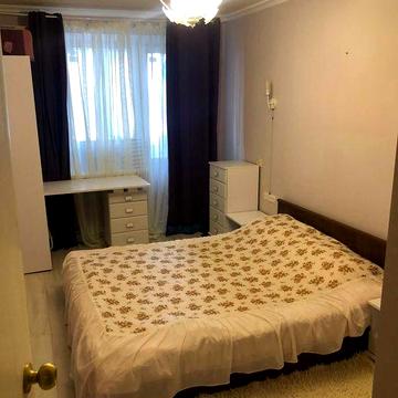 Здам трикімнатну квартиру в Ракетному Урочищі