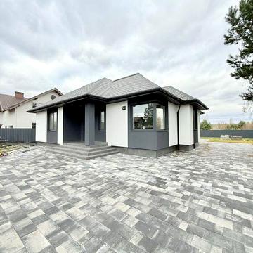 Будинок з ремонтом, велика замельна ділянка 10 сот, поряд ліс,Гореничі