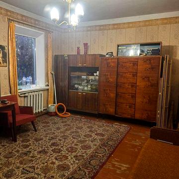 Сдам 3 комнаты дом Каменское на соц город