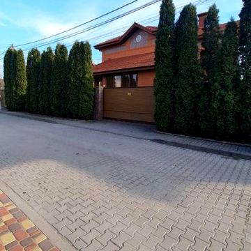 Продам будинок в Києві під клініку, дитячий садок…